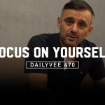 Business Tips: When Keeping Up With the Joneses Goes Wrong | DailyVee 470 in Manila